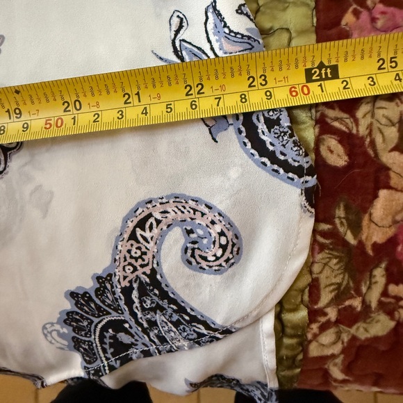 Paisley Lightweight Button-Up Tie Front Blouse (DR2) XL - Picture 11 of 12